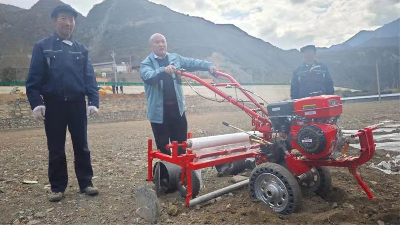 以下是一些在云南地区颇具知名度的汽油微耕机厂家：